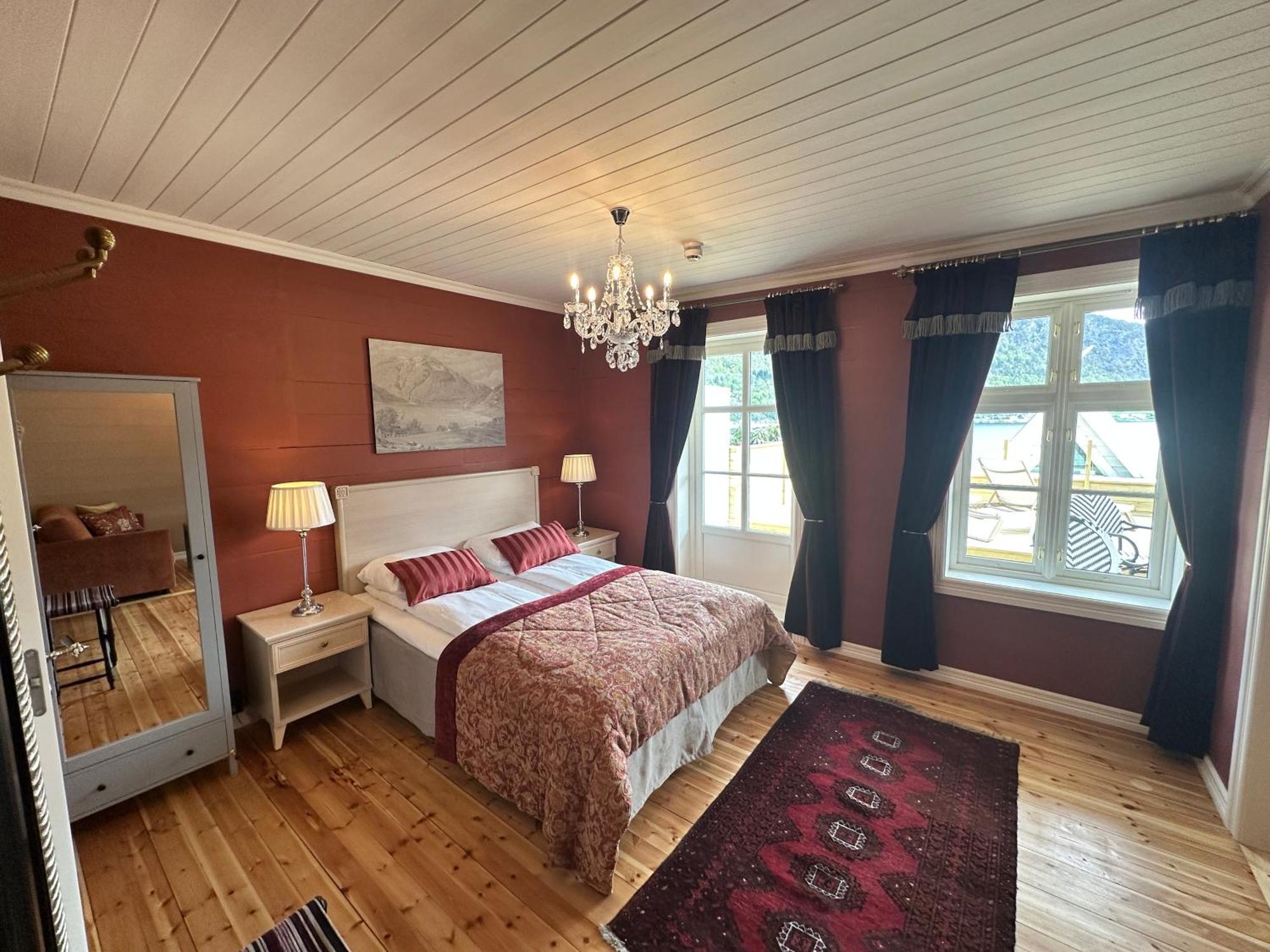 Hofslund Fjord Hotel Sogndal