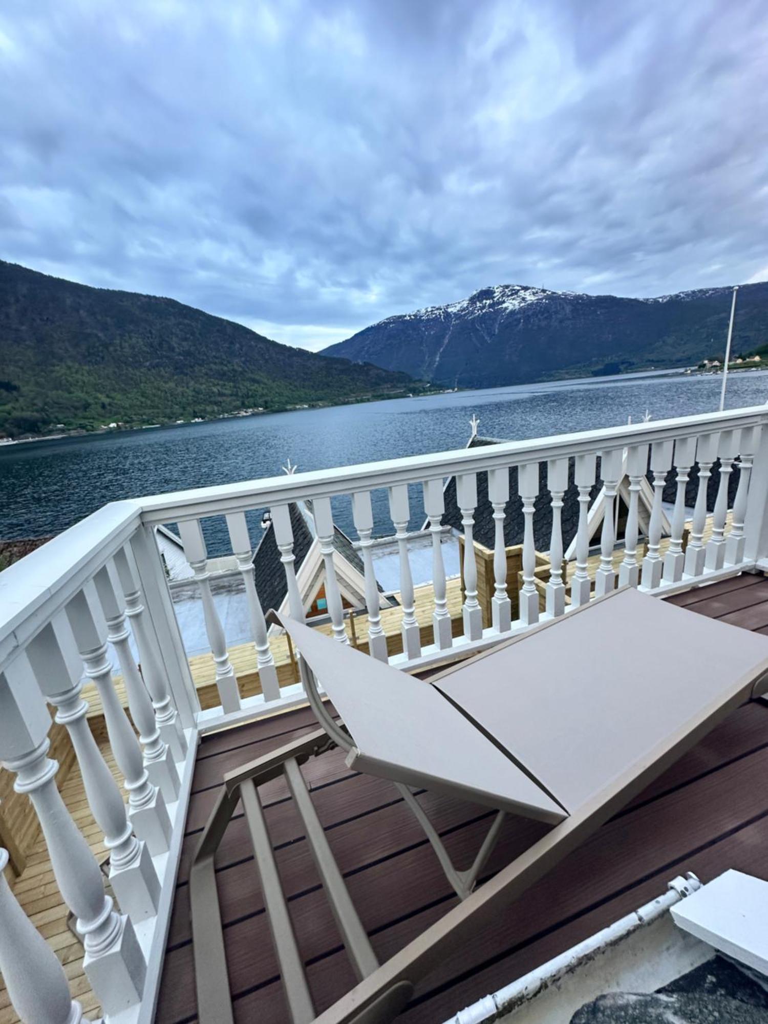 Hofslund Fjord Sogndal